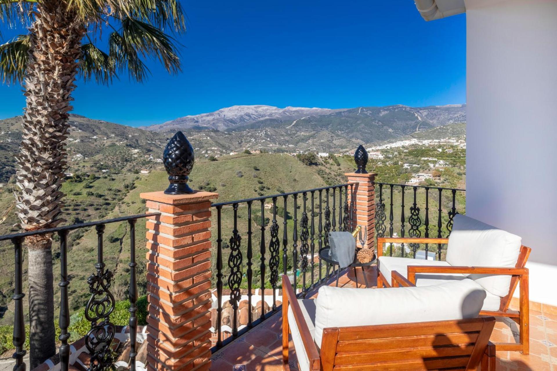 Cómpeta Malaga Hills Double Comfort Boutique & Wellness Eco-Hotel -Adults Only- מראה חיצוני תמונה